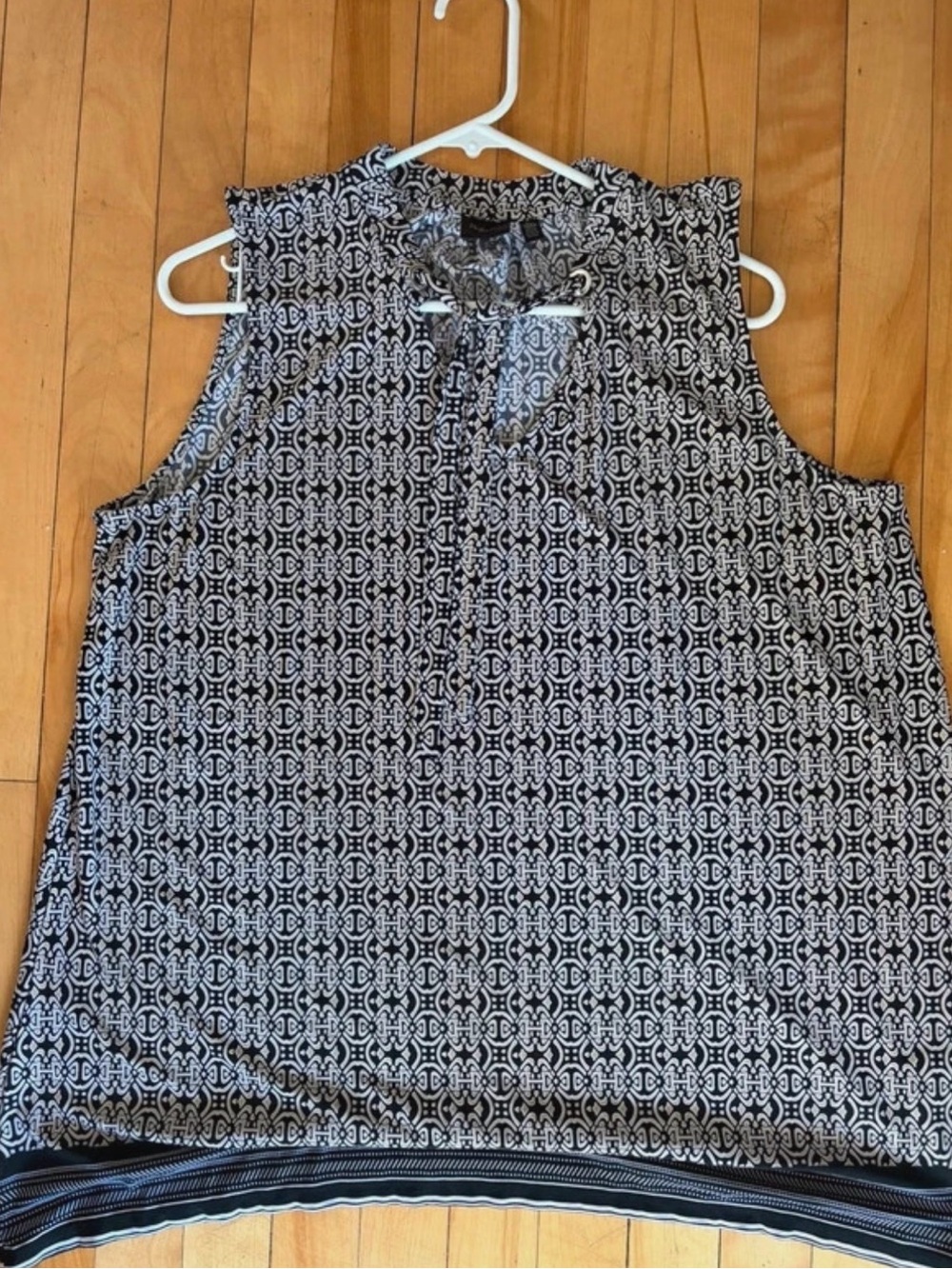 Rafaella Black & White Geometric Sleeveless Tunic